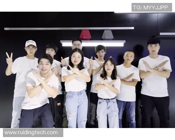 LNG战队进攻策略分析与成效评估探讨 LNG战队进攻策略分析与成效评估探讨