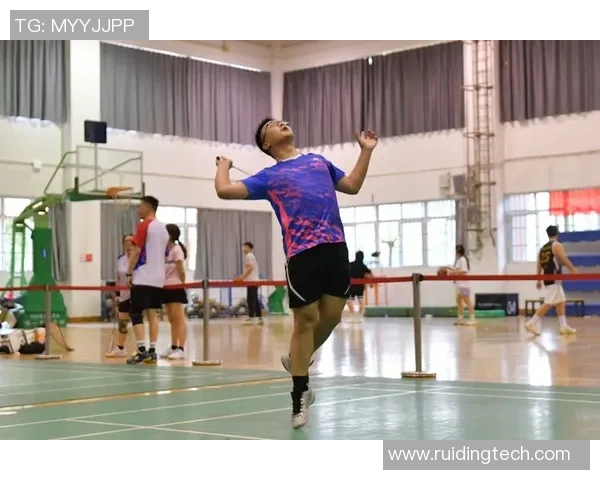 赛后分析:杭州羽毛球队与深圳羽毛球队的实力对决与战术较量 赛后分析:杭州羽毛球队与深圳羽毛球队的实力对决与战术较量