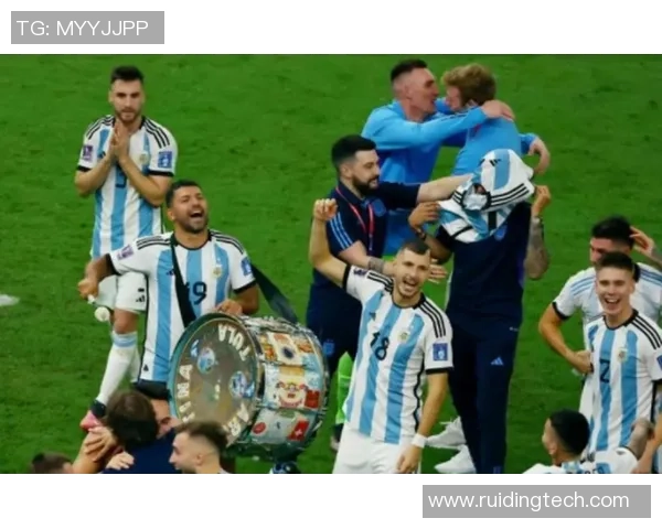 内马尔与阿圭罗的巅峰对决谁能笑到最后解析两位足球巨星的传奇之路 内马尔与阿圭罗的巅峰对决谁能笑到最后解析两位足球巨星的传奇之路