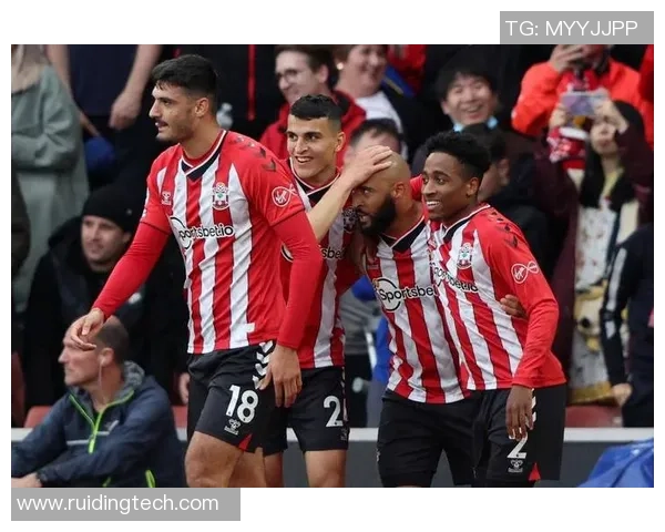 南安普顿主场迎战布赖顿双方争夺英超宝贵积分之战